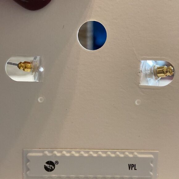 Lane Bryant Gold color loop with natural pearls pendant NWT - Picture 4 of 5